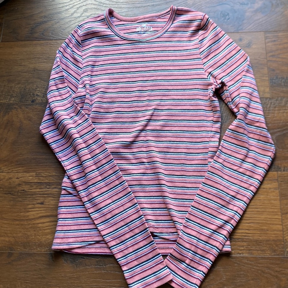 HOLLISTER LONG SLEEVE